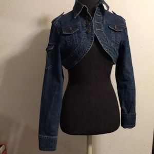 Short Blue jean jacket